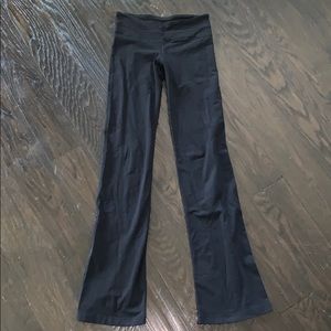 LuluLemon Groove Pant Flare Yoga Pants